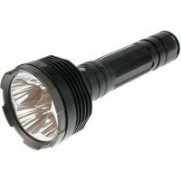 Fenix RC40 aufladbare LED Taschenlampe
