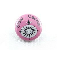 Button - Sissy Cacher