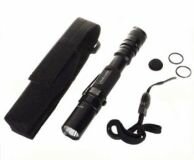Fenix LD20 vorne